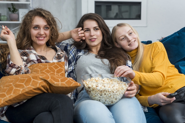 Преимущества подписки на сервис потоковой передачи фильмов онлайн