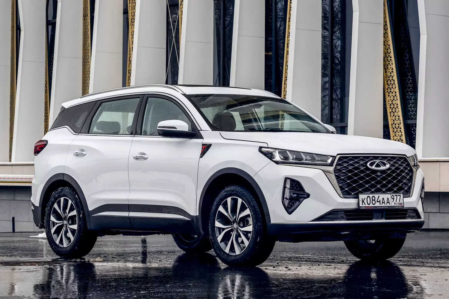 Автомобили Chery: инновации и комфорт онлайн