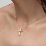 Как подобрать размер крестика с бриллиантом: короткий разбор